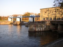 Labe 20 -Hradištko u elektrárny 29.10.05 001.jpg